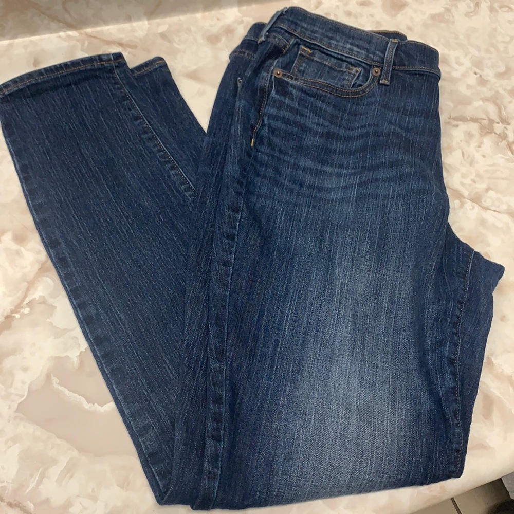 Old Navy Curvy Skinny Jeans